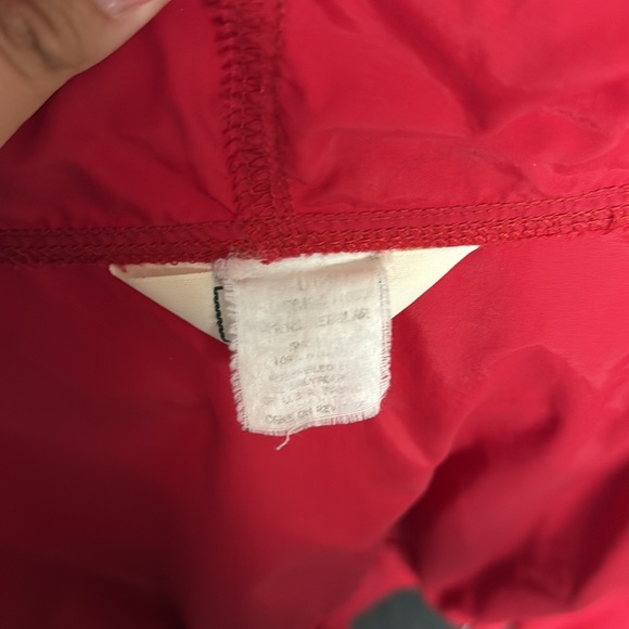 L.L. Bean Women's Red Quarter Zip Hooded Rain Jacket, L - Picture 10 of 10